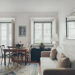 https://casa-dos-azulejos-lapa.hotels-lisbon-portugal.com